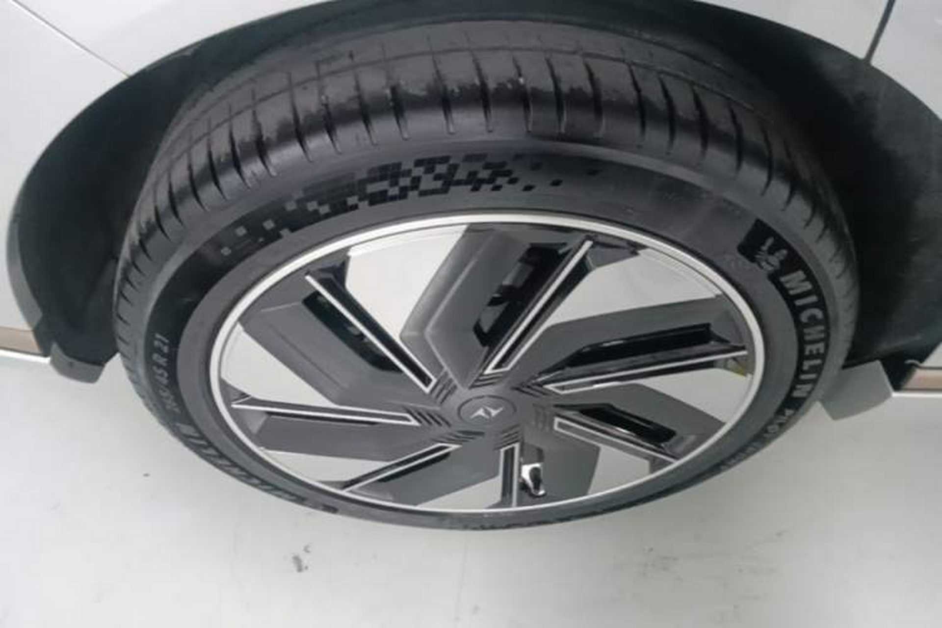Used Dongfeng eπ eπ008 2025 210 Ultra LikeYi Edition 5-Seater Right Rear Wheel Hub