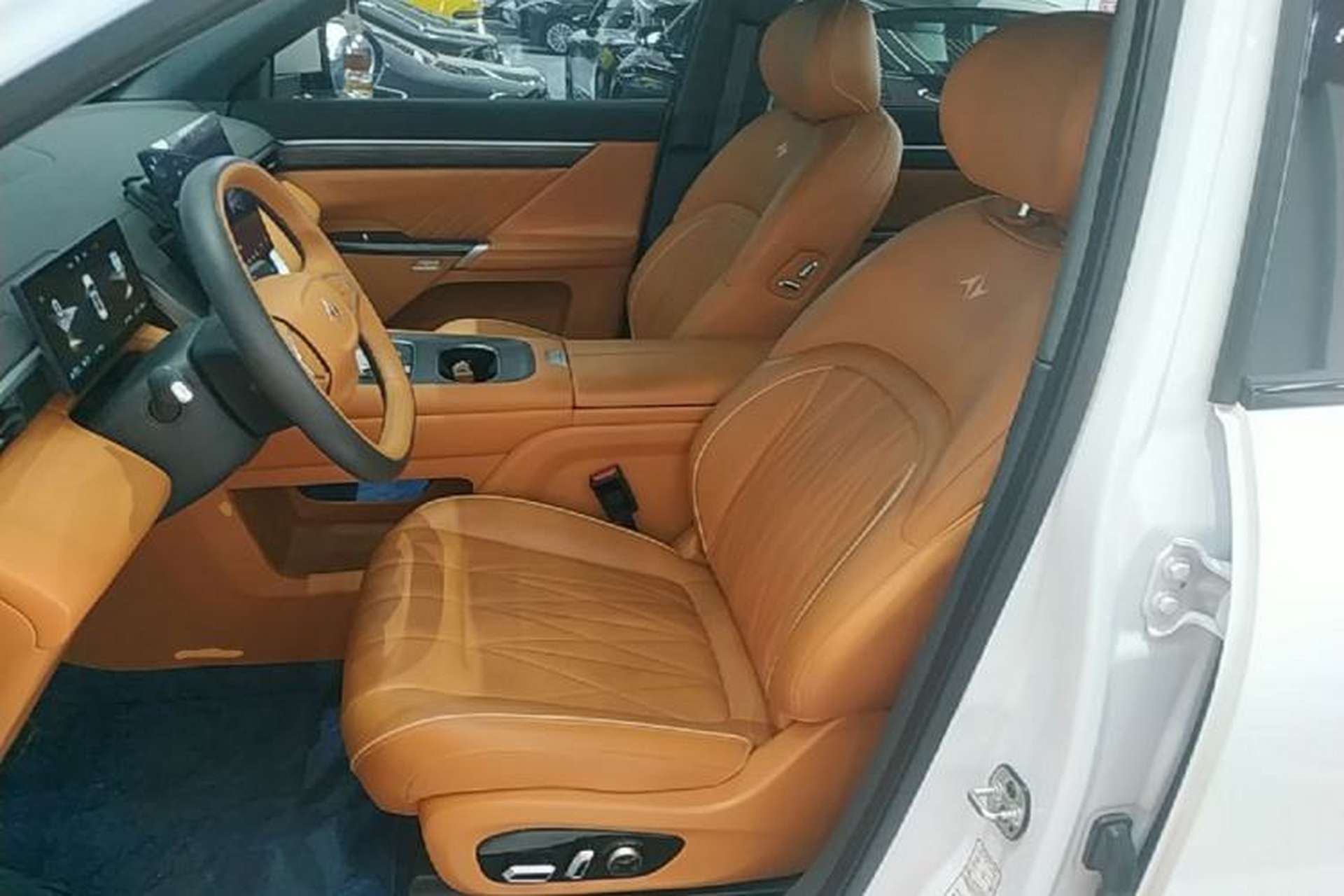 Used Dongfeng eπ eπ008 2025 210 Ultra LikeYi Edition 5-Seater Left Front Seat