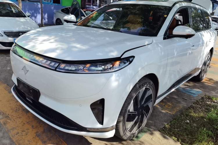 Used Dongfeng eπ eπ008 2025 210 Ultra Range-Extended Version 5 Seats Guazi used car, China used car export, Used car for sale, Used Dongfeng eπ cars, Cheapest cars for sale