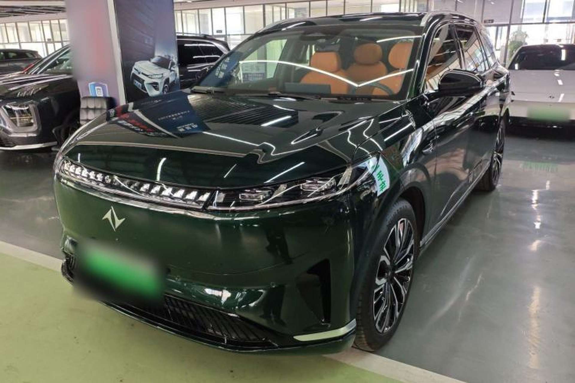 Used Dongfeng eπ eπ008 2026 Model Six-Seat Range-Extended Family Edition Front Left 45 Deg
