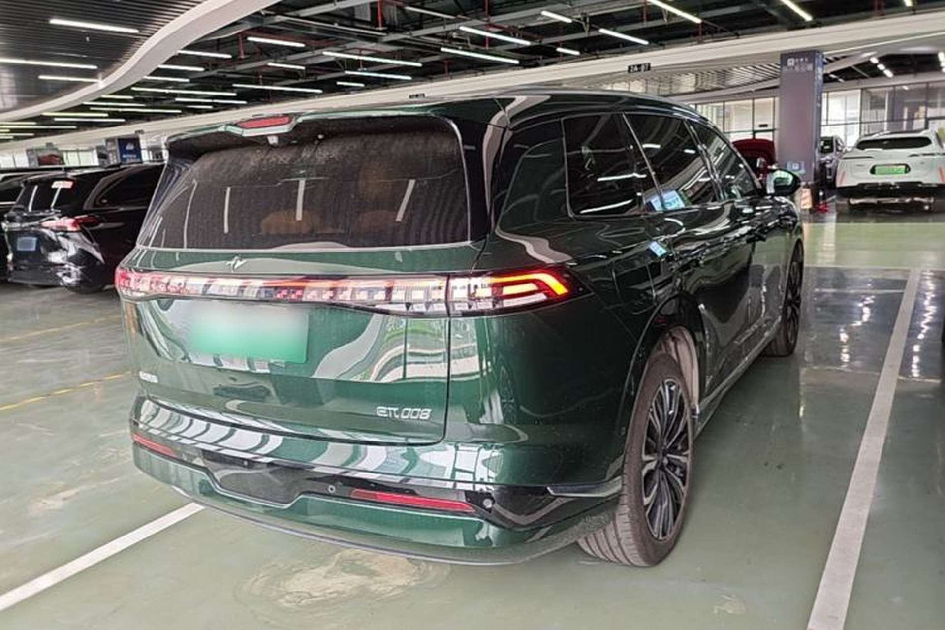 Used Dongfeng eπ eπ008 2026 Model Six-Seat Range-Extended Family Edition Rear Right 45 Deg