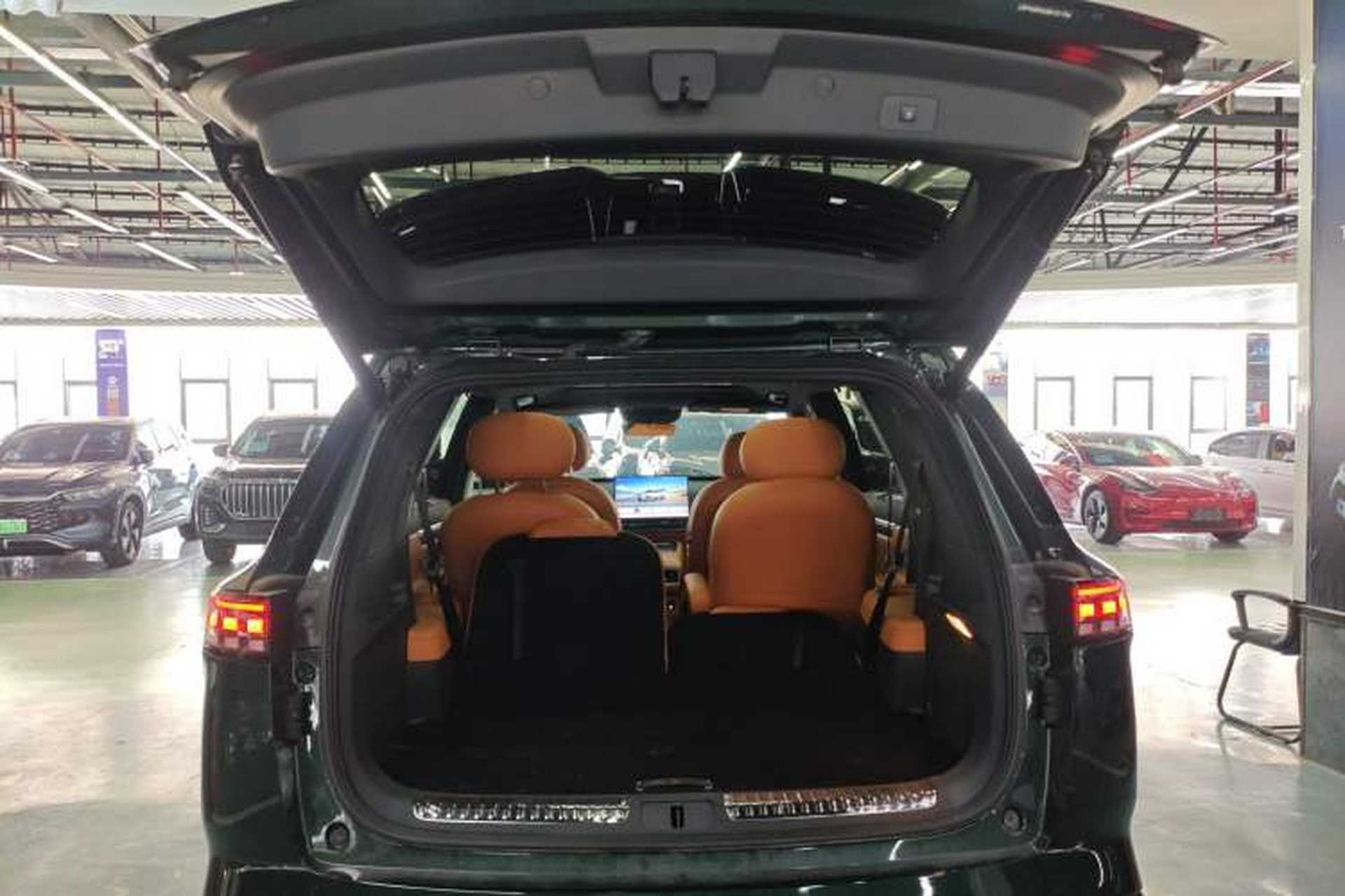 Used Dongfeng eπ eπ008 2026 Model Six-Seat Range-Extended Family Edition Trunk