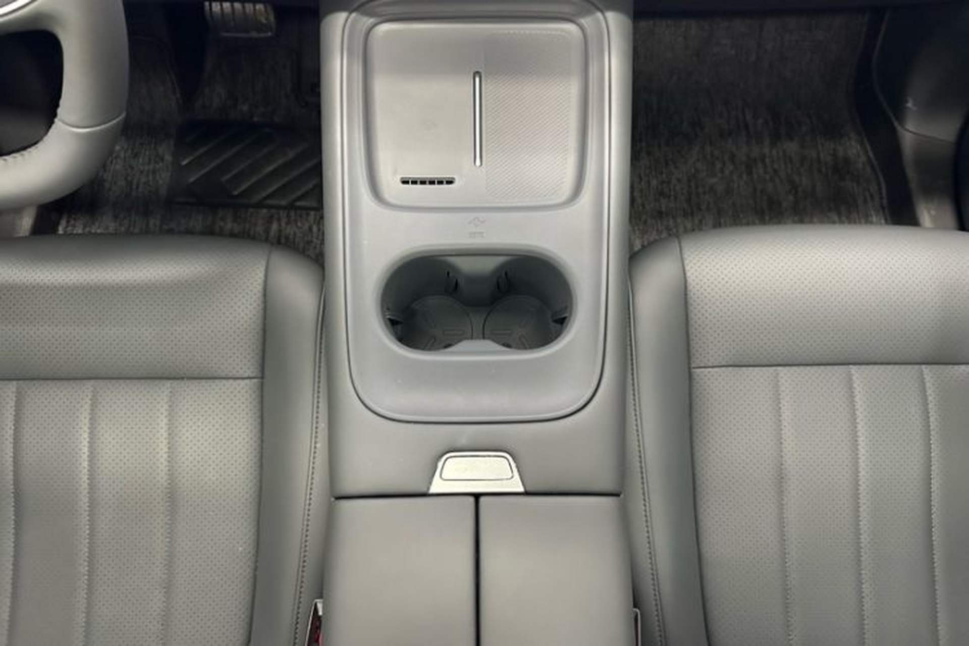 Used Dongfeng eπ eπ008 2026 Model Six-Seat Range-Extended Family Delight Edition Interior 9