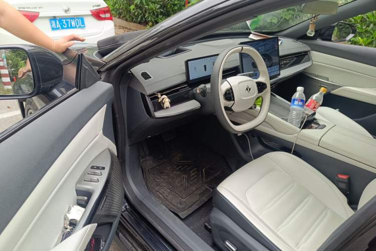 Used Dongfeng eπ eπ007 2024 620 Pro Version Driver Seat