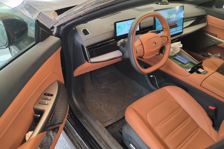 Used Dongfeng eπ eπ007 2024 200Pro Range-Extended Version Driver Seat