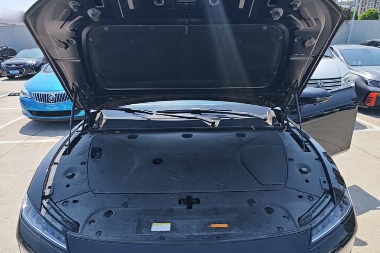 Used Dongfeng eπ eπ007 2024 200Pro Range-Extended Version Engine Bay