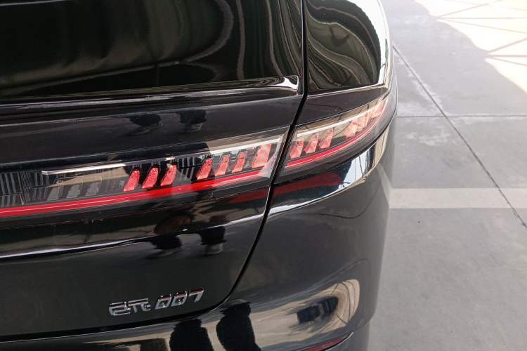 Used Dongfeng eπ eπ007 2024 Pure Electric 530 Air Edition Exterior 3