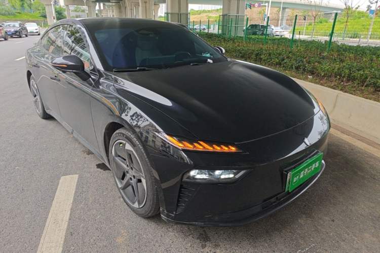 Used Dongfeng eπ eπ007 2024 530 Pro Version Front Right 45 Deg