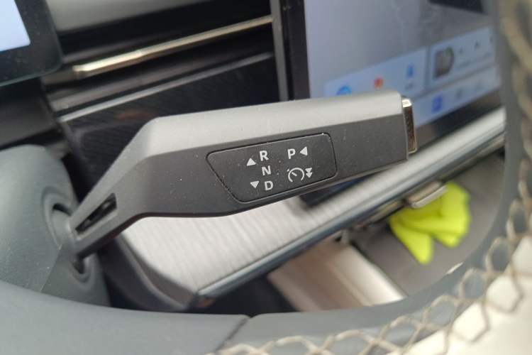 Used Dongfeng eπ eπ007 2024 620 Pro Version Gear Lever