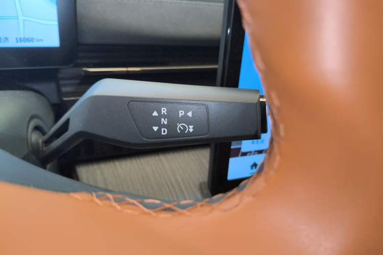Used Dongfeng eπ eπ007 2024 200Pro Range-Extended Version Gear Lever
