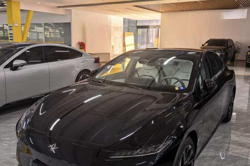 Dongfeng eπ eπ007 2024