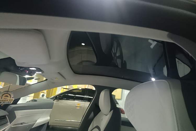 Used Dongfeng eπ eπ007 2024 620 Pro Version Headliner