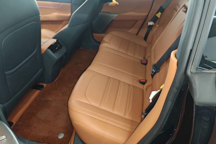 Used Dongfeng eπ eπ007 2024 200Pro Range-Extended Version Left Rear Seat