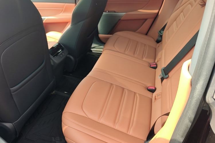 Used Dongfeng eπ eπ007 2024 200Pro Range-Extended Version Left Rear Seat