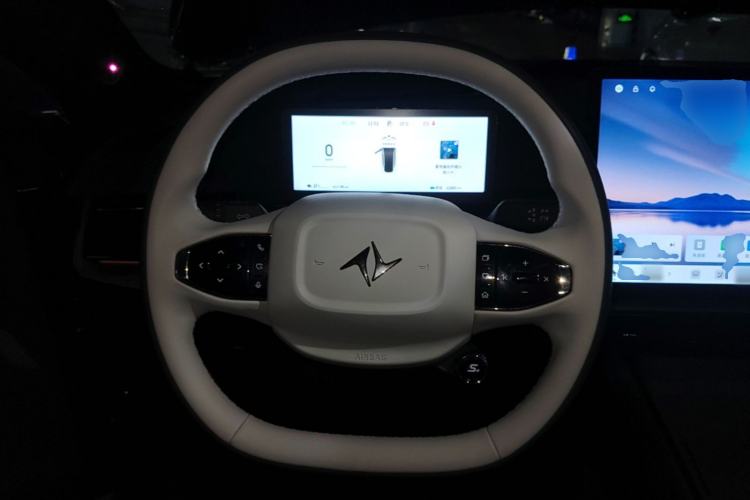 Used Dongfeng eπ eπ007 2024 620 Pro Version Steering Wheel