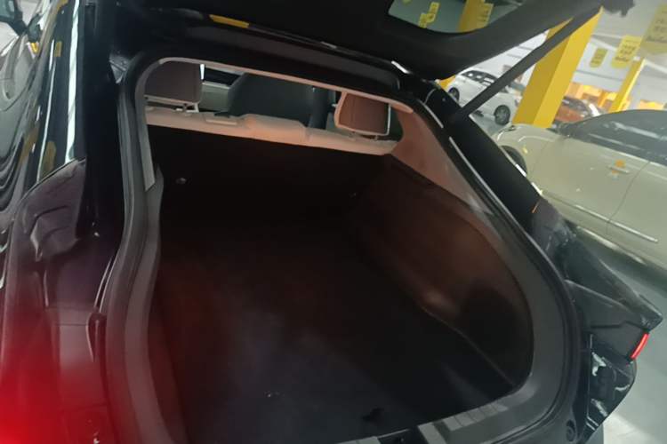 Used Dongfeng eπ eπ007 2024 620 Pro Version Trunk