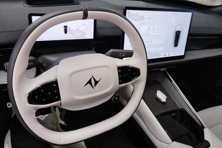 Used Dongfeng eπ eπ007 2024 620 Pro Version Center Console