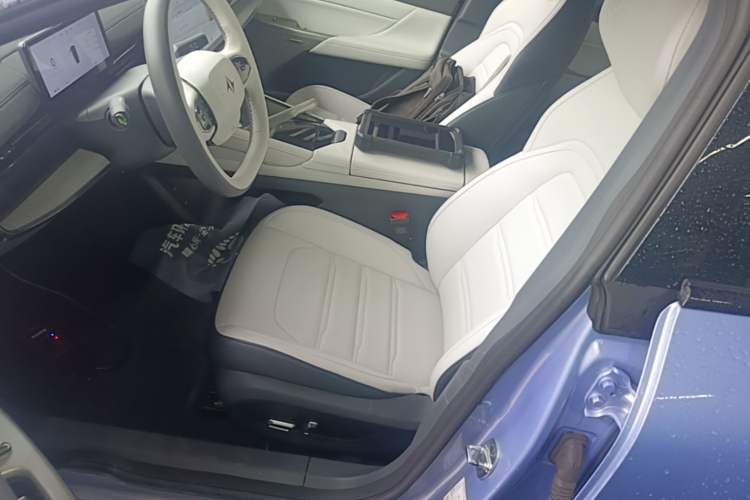 Used Dongfeng eπ eπ007 2024 530 Pro Version Left Front Seat