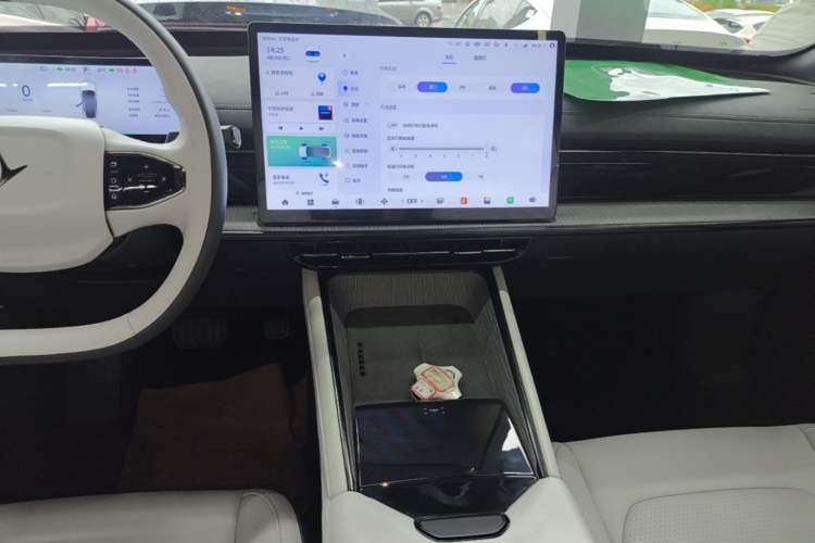 Used Dongfeng eπ eπ007 2024 530 Pro Version Audio And AC Panel