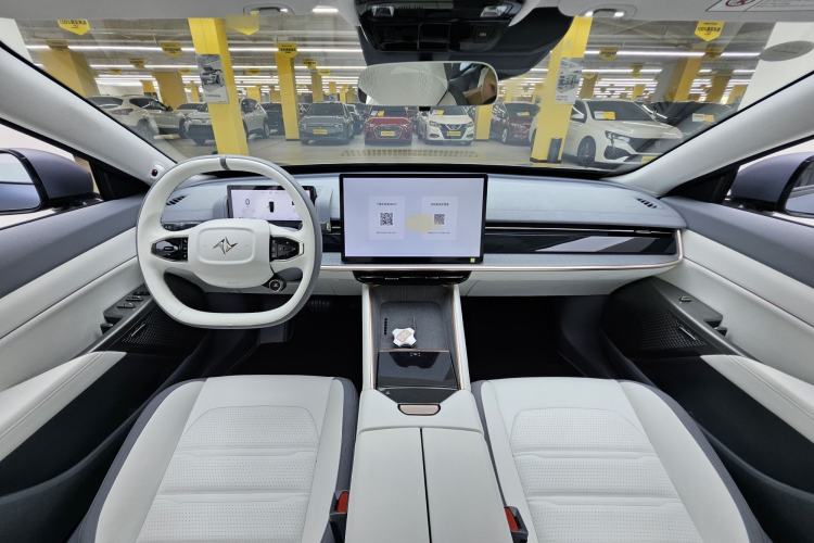 Used Dongfeng eπ eπ007 2024 Pure Electric 540 All-Wheel Drive Max Edition Audio And AC Panel