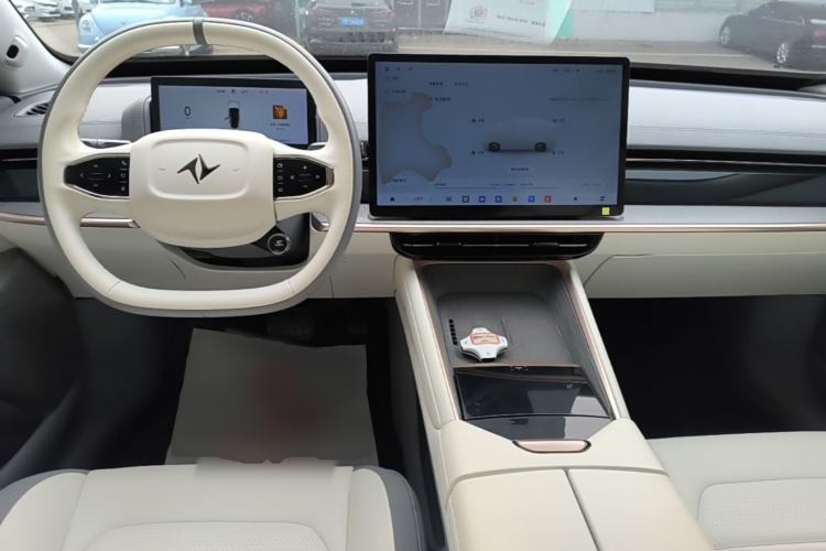 Used Dongfeng eπ eπ007 2024 Pure Electric 540 All-Wheel Drive Max Edition Center Console
