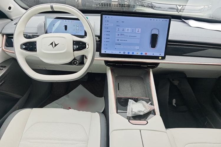 Used Dongfeng eπ eπ007 2024 Pure Electric 540 All-Wheel Drive Max Edition Center Console