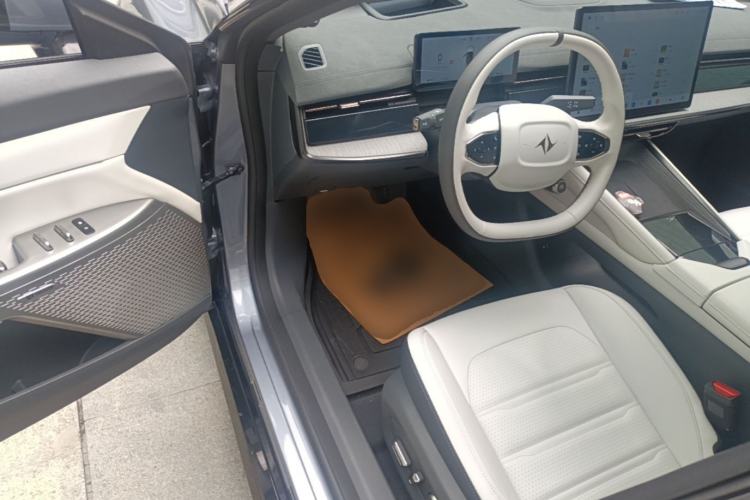 Used Dongfeng eπ eπ007 2024 530 Pro Version Driver Seat