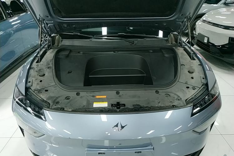 Used Dongfeng eπ eπ007 2024 620 Pro Version Engine Bay