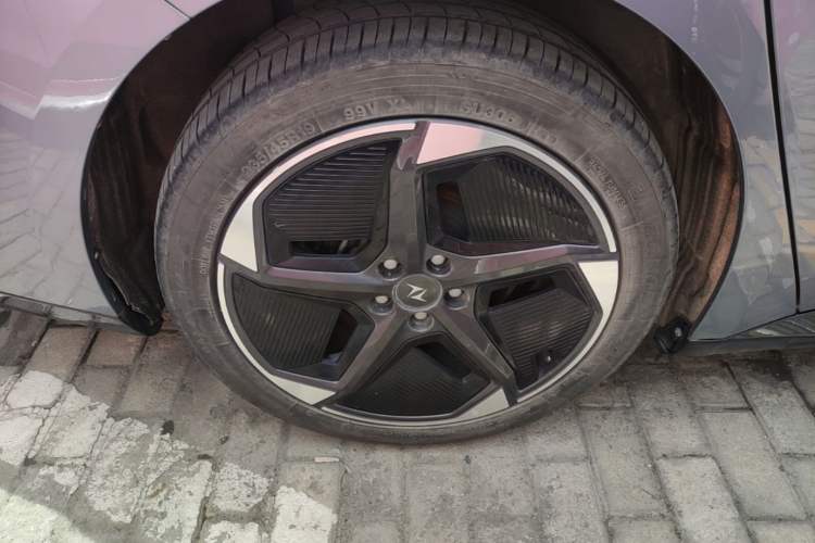 Used Dongfeng eπ eπ007 2024 530 Pro Version Exterior 1