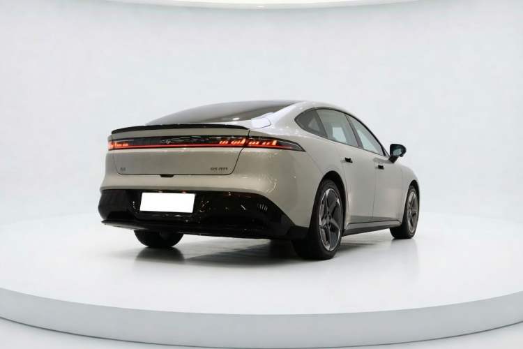 Used Dongfeng eπ eπ007 2024 620 Pro Version Exterior 3
