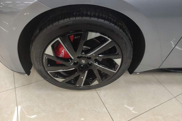 Used Dongfeng eπ eπ007 2024 530 Pro Version Exterior 4