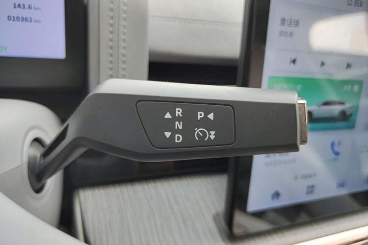 Used Dongfeng eπ eπ007 2024 Pure Electric 540 All-Wheel Drive Max Edition Gear Lever