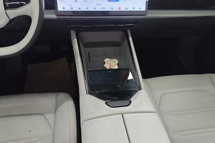 Used Dongfeng eπ eπ007 2024 530 Pro Version Gear Lever