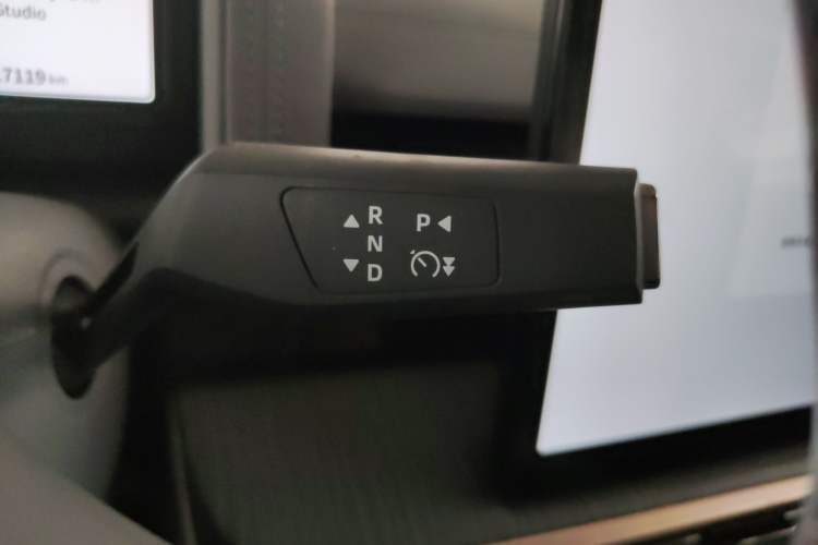 Used Dongfeng eπ eπ007 2024 Pure Electric 540 All-Wheel Drive Max Edition Gear Lever