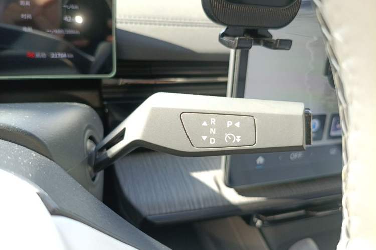 Used Dongfeng eπ eπ007 2024 530 Pro Version Gear Lever