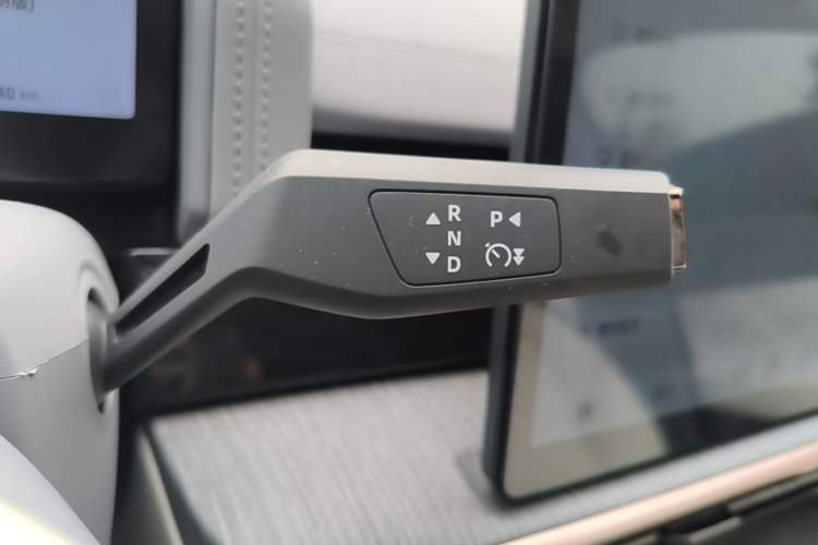 Used Dongfeng eπ eπ007 2024 Pure Electric 540 All-Wheel Drive Max Edition Gear Lever