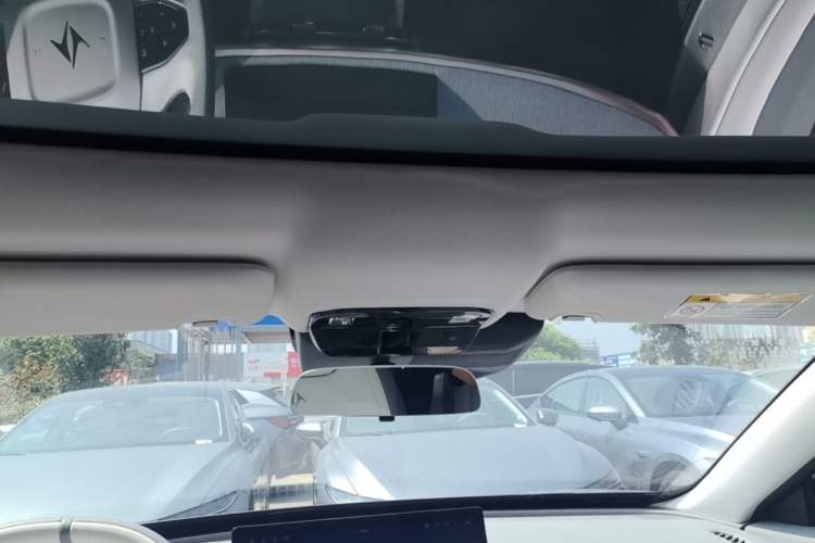Used Dongfeng eπ eπ007 2024 Pure Electric 540 All-Wheel Drive Max Edition Headliner