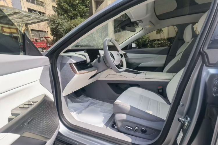 Used Dongfeng eπ eπ007 2024 Pure Electric 540 All-Wheel Drive Max Edition Interior 4
