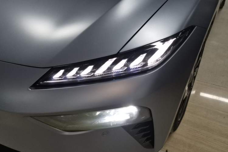 Used Dongfeng eπ eπ007 2024 Pure Electric 540 All-Wheel Drive Max Edition Left Front Headlight