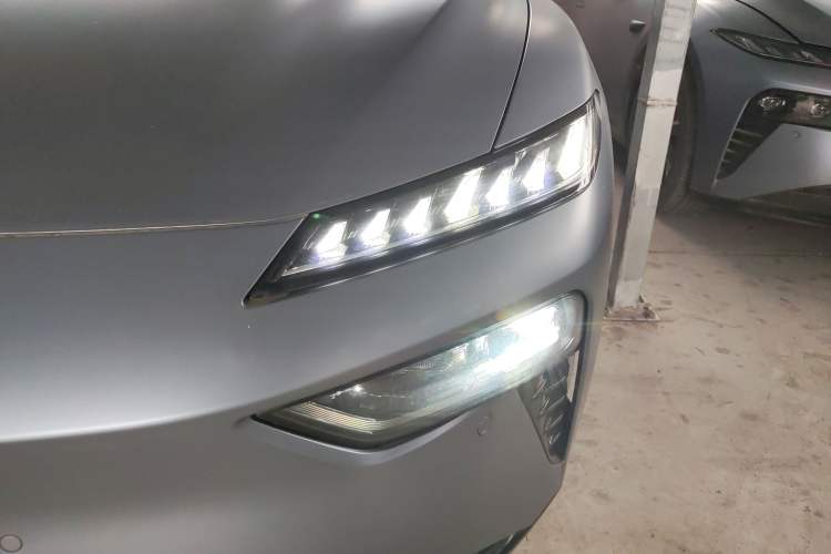Used Dongfeng eπ eπ007 2024 Pure Electric 540 All-Wheel Drive Max Edition Left Front Headlight