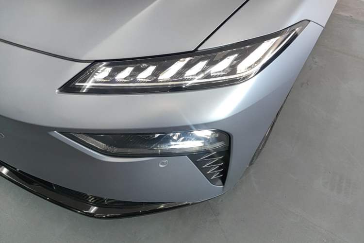 Used Dongfeng eπ eπ007 2024 Pure Electric 540 All-Wheel Drive Max Edition Left Front Headlight