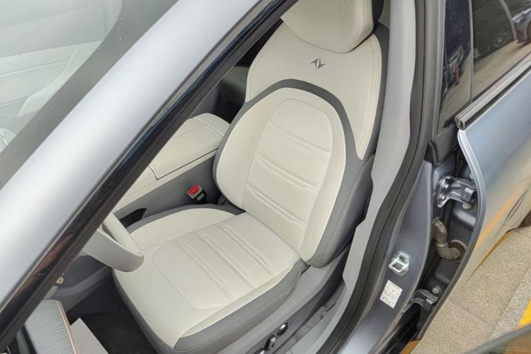 Used Dongfeng eπ eπ007 2024 Pure Electric 540 All-Wheel Drive Max Edition Left Front Seat