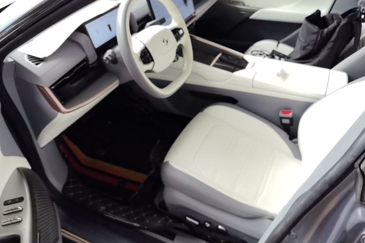 Used Dongfeng eπ eπ007 2024 Pure Electric 540 All-Wheel Drive Max Edition Left Front Seat