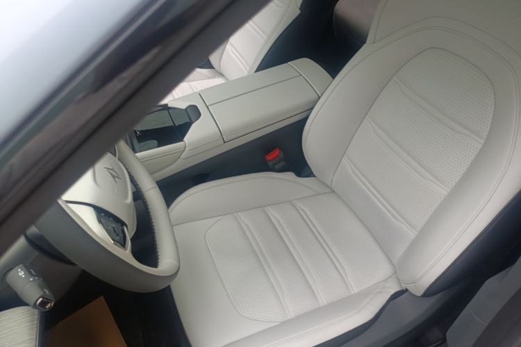 Used Dongfeng eπ eπ007 2024 530 Pro Version Left Front Seat