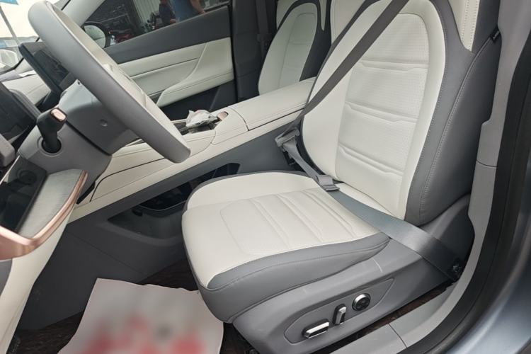 Used Dongfeng eπ eπ007 2024 Pure Electric 540 All-Wheel Drive Max Edition Left Front Seat