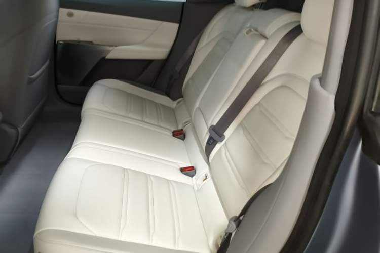 Used Dongfeng eπ eπ007 2024 Pure Electric 540 All-Wheel Drive Max Edition Left Rear Seat