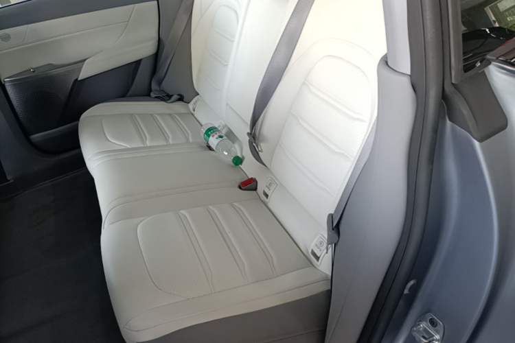 Used Dongfeng eπ eπ007 2024 Pure Electric 540 All-Wheel Drive Max Edition Left Rear Seat