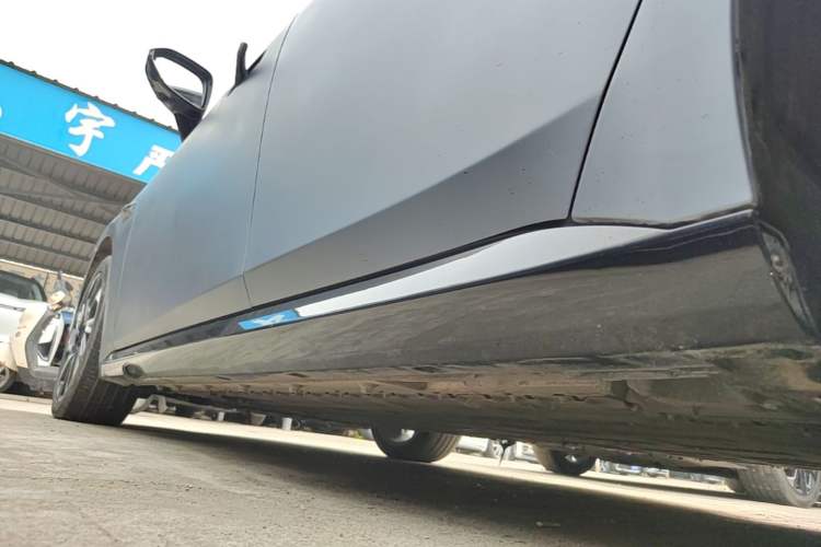 Used Dongfeng eπ eπ007 2024 Pure Electric 540 All-Wheel Drive Max Edition Left Side Sill