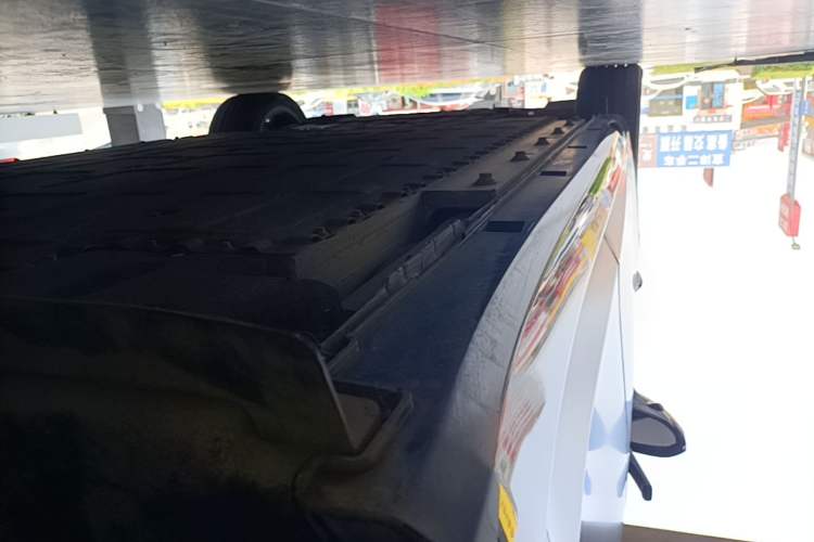 Used Dongfeng eπ eπ007 2024 Pure Electric 540 All-Wheel Drive Max Edition Left Side Sill
