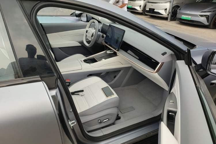 Used Dongfeng eπ eπ007 2024 Pure Electric 540 All-Wheel Drive Max Edition Right Front Seat